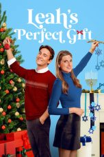 Nonton Film Leah's Perfect Gift (2024) Sub Indo